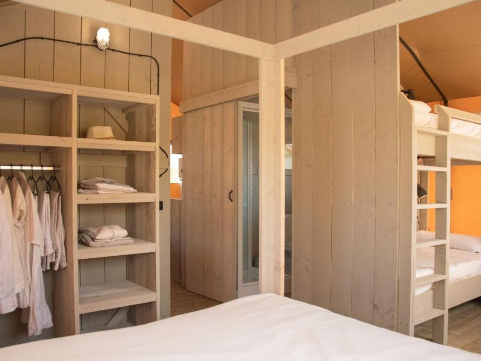De Limes Hoeve Safaritent Ingen Bagian luar foto